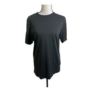 Theory womens precise tee shirt sleeve puma cotton Small. Black crewneck